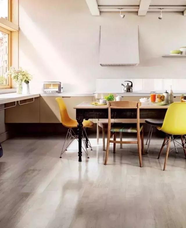 木纹砖从挑选到铺贴全流程，看完才知道为什么大家都爱木纹砖