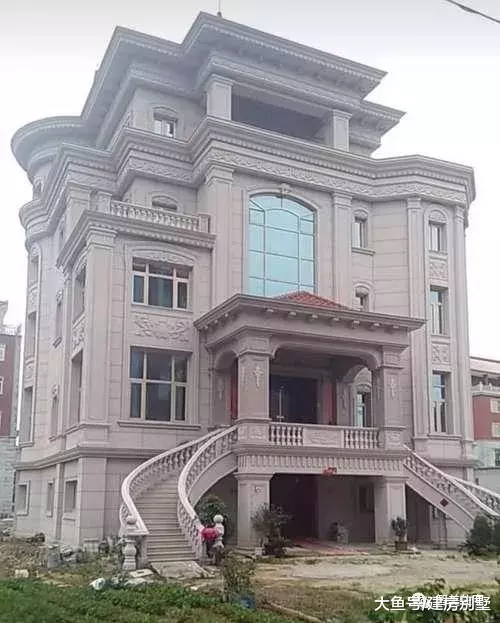 晒11栋福建农村的豪宅，每一栋造价都过百万，广东人看了都羡慕