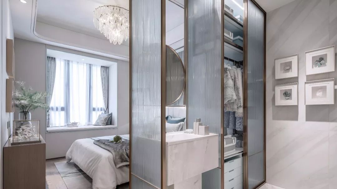 96㎡现代中式，Tiffany蓝+中式感，禅意端庄的浪漫