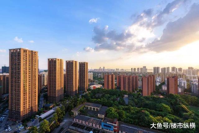 没有房产证也在卖房？这一严肃现象太多，对双方是莫大的危害