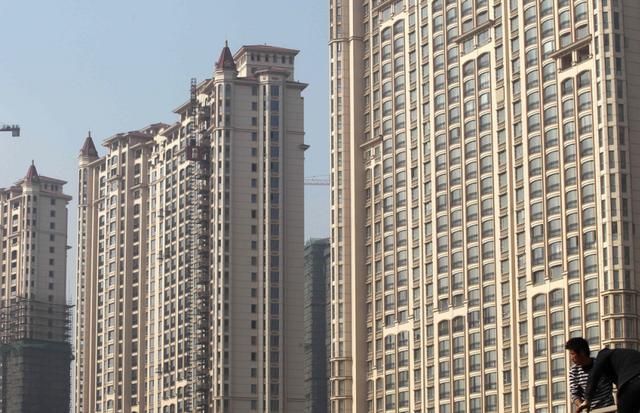 准备买房的人注意了，房地产“新消息”传来，“紧缩”策略应重视