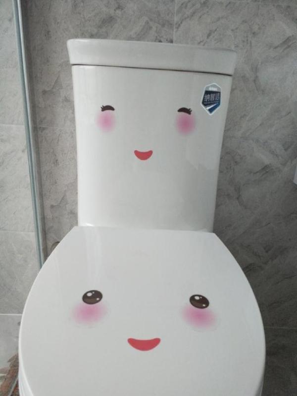 老公找表哥裝修完工的新房，還沒家具就很漂亮，電視墻很喜歡！