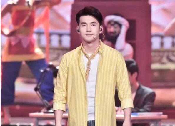 参观文松住的家，在小品界赚钱也太多了，住着媲美宫殿般的房子