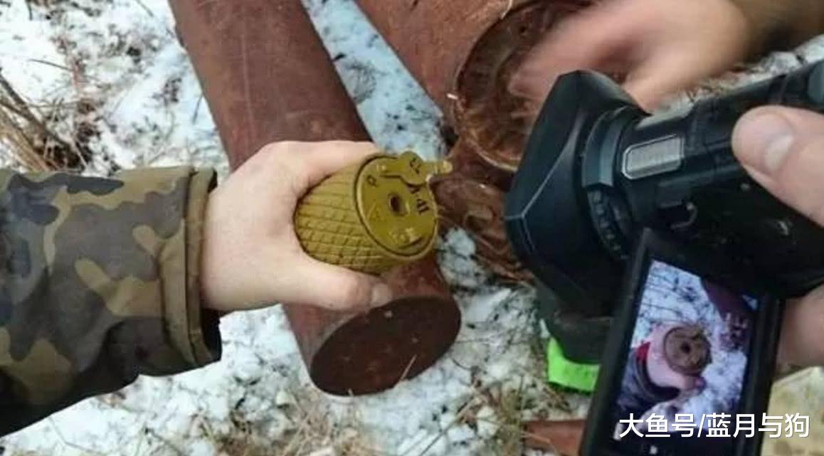 俄罗斯小伙挖鱼塘，挖出二战武器，最后一件再多钱也不能卖！