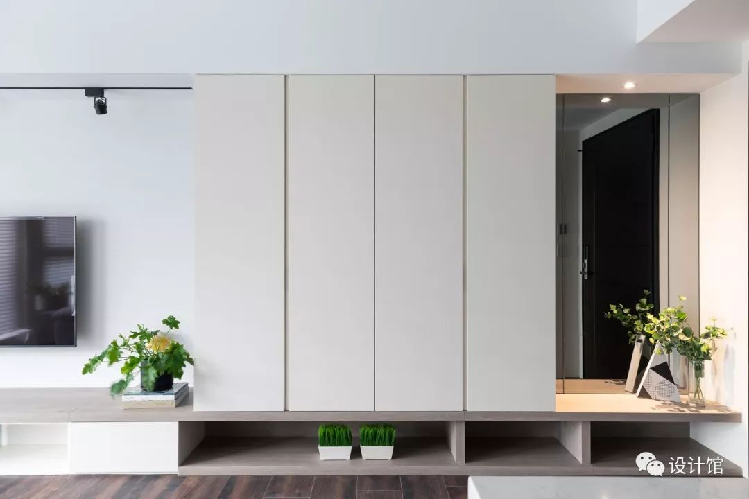 109㎡现代简雅，客厅比较长，挤个小书房！