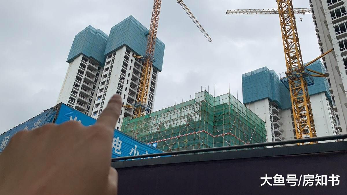 假如让房价跌去一半，有可能会实现吗，最惨的会是谁？