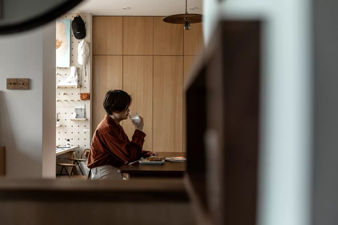 53㎡原木风，卫生间三分离，“复合式空间”设计超赞！