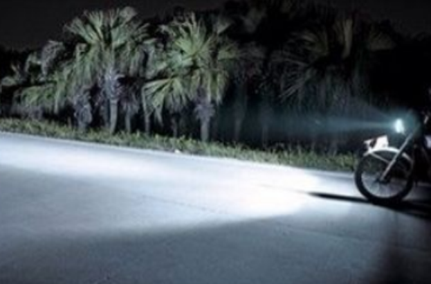 电动车伞过时了! 浙江新型挡雨神器, 3秒开合, 出行不用淋雨了