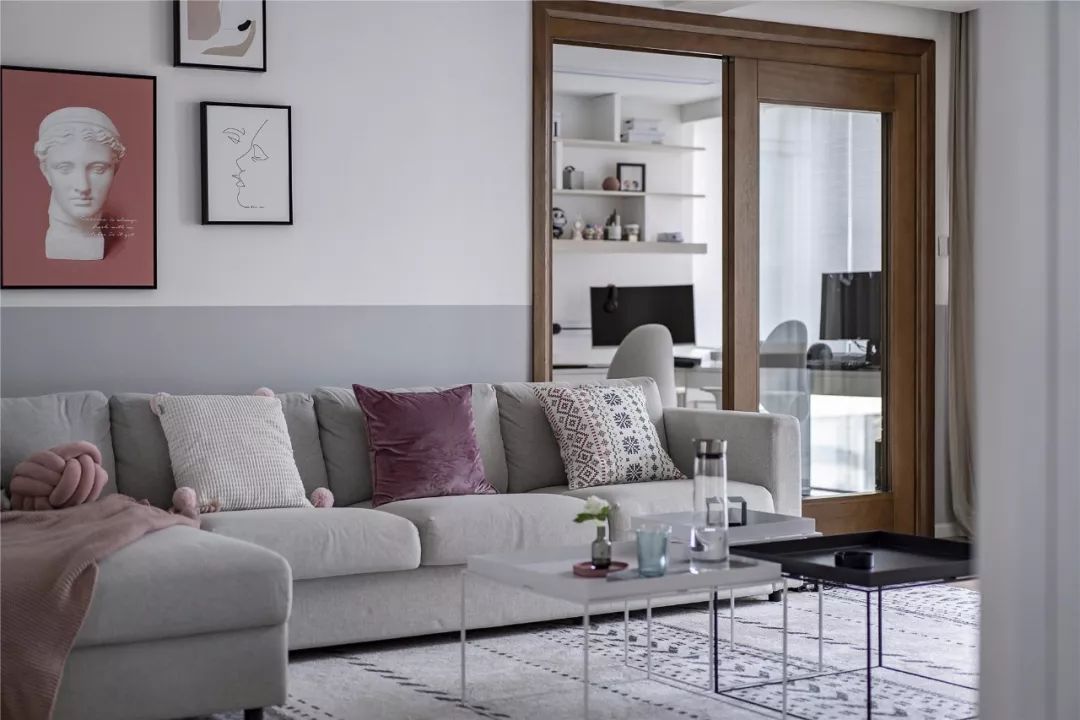 105㎡现代简约，低饱和度的色调，淡雅舒适的家