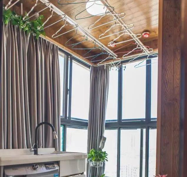 小户型阳台万万要这样装，起码实用十倍，不要浪费空间了