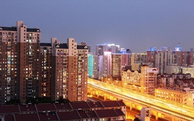 银行行长提醒：如果买的房子是用来住的，就不要轻易＂弃房断供＂
