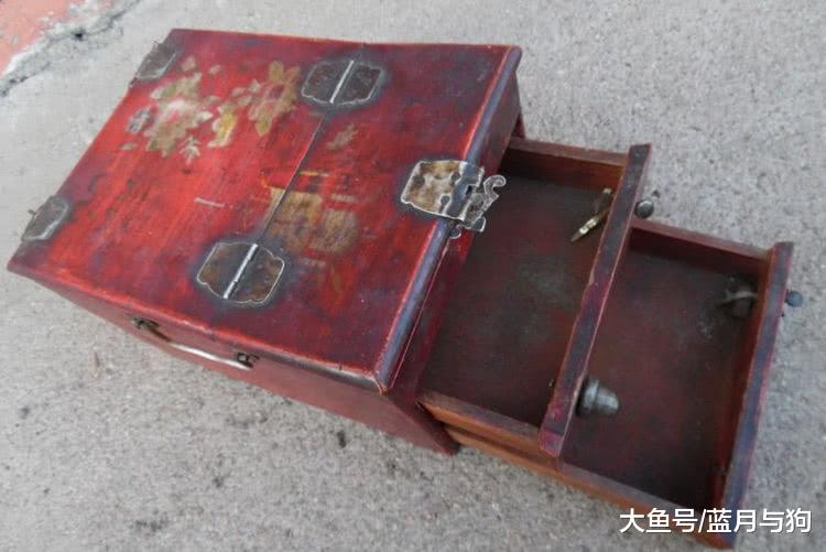 农村五大值钱老物件，农村老人当成“宝”，价值不凡