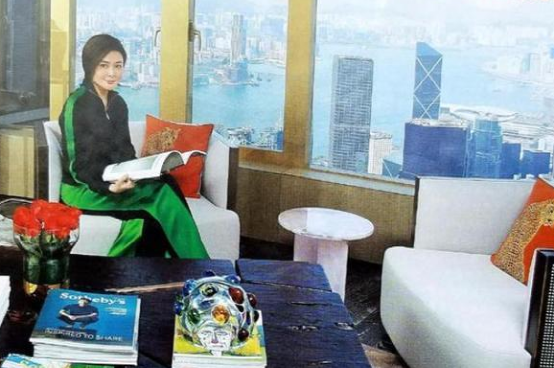 关之琳现实的豪宅曝光，在香港能住这个地段房子，都是非富即贵的人