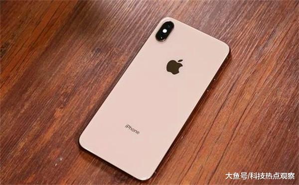 苹果新机跌600，华为很淡定，便宜5600+4000毫安