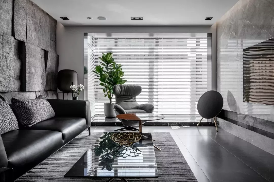 沉稳风私宅，把真正的巨石搬进家里！