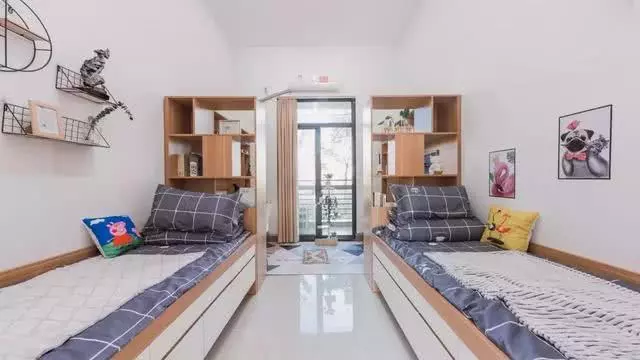 我国排行前三的大学宿舍，海景房不算啥，看到最后：我酸了