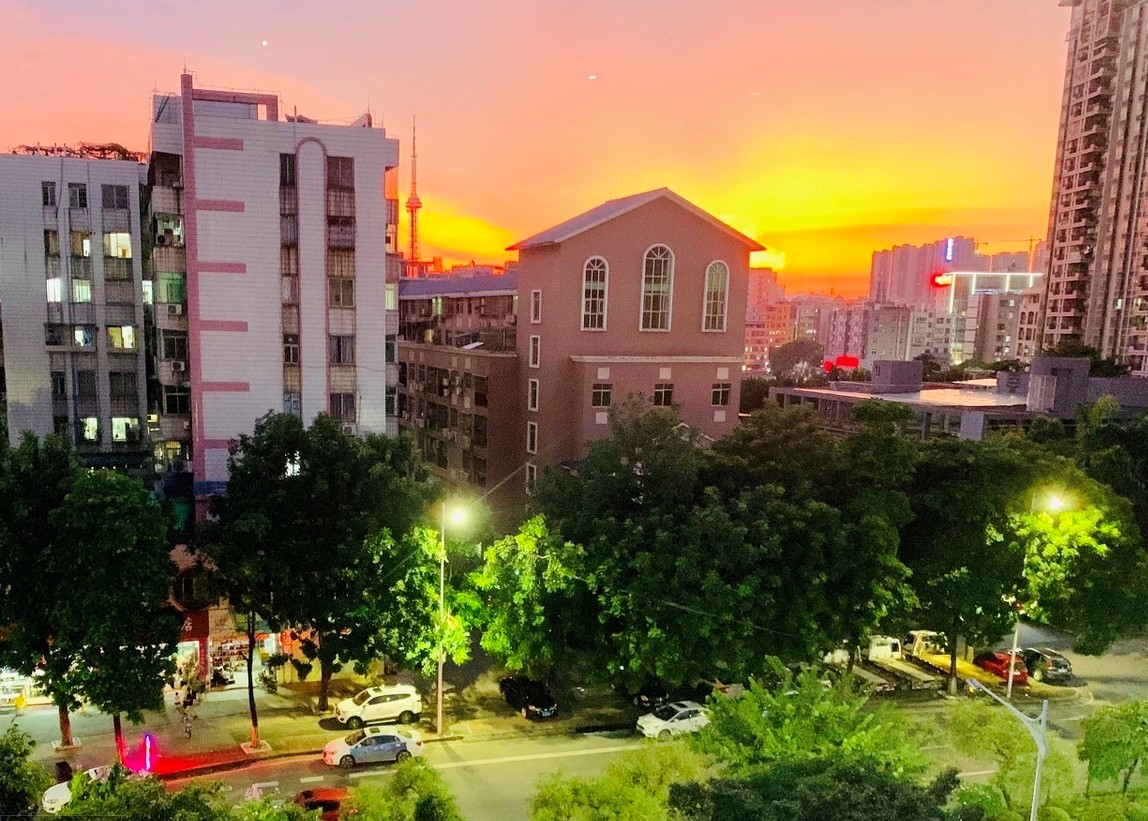 446家开发商破产！房企撤退楼市“降温”，未来这3类房子更值钱