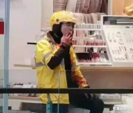 武汉外卖小哥杀人事件：取货时发生口角，与差评无关