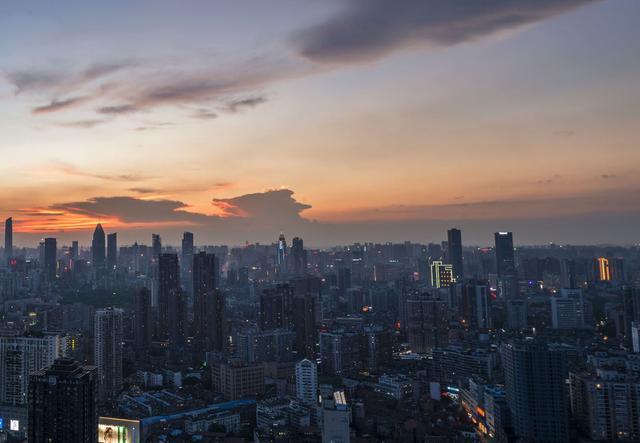 10年后中国人口总量将出现负增长, 房地产还能繁荣多久?