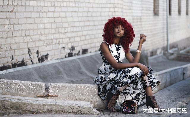 「微信」微信上基本不发“朋友圈”的，通常都是下面4类人，你是哪一种？