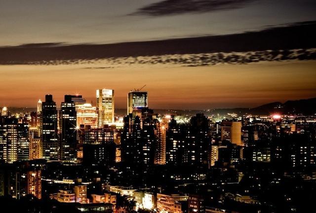 当前楼市环境在逐渐逼退炒房客，没有买房的人群只需放平心态