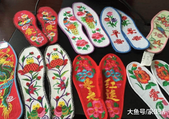 家门口切记别放这些东西, 财神见了不进门, 有钱人都懂避开