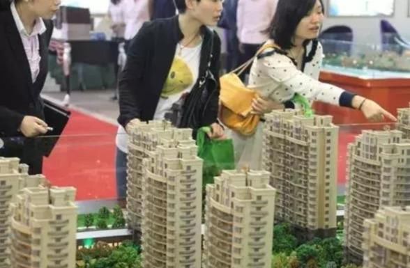 活了30年才知道，年初买房和年底买房的区别