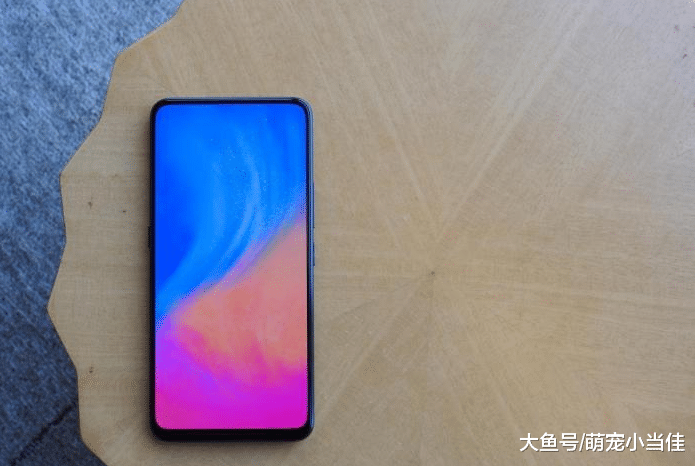 真不差钱, vivo NEX销量击败三星, 比出货过百万牛很多