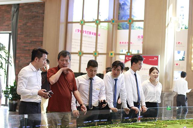 银川个别热门楼盘均价破万 购房者：攒够的全款却变成了首付