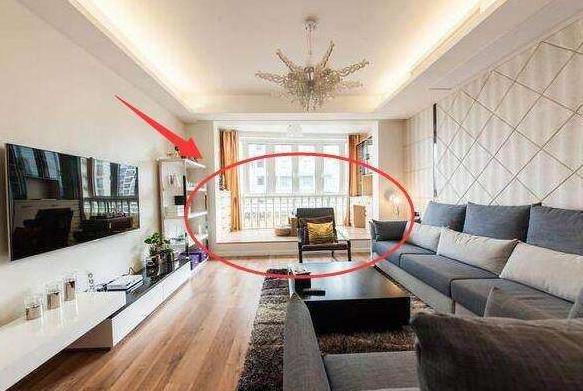 头一次见阳台还能改造成这样，比起单纯拿来晾衣服，至少实用多了