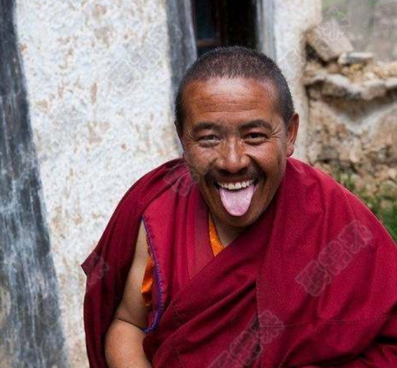 西藏|到了西藏要是有人冲你吐舌头，表示什么意思？看完你就懂了