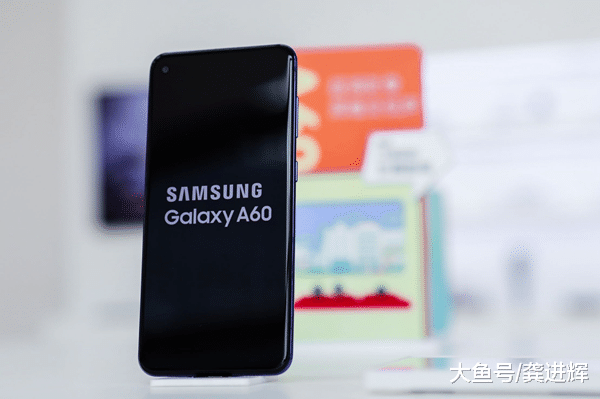 1500元档首选realme X？其实三星Galaxy A60更值得买