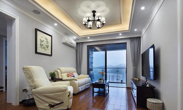 我和狗狗超级喜欢这个家，特别是有这样的一个阳台！