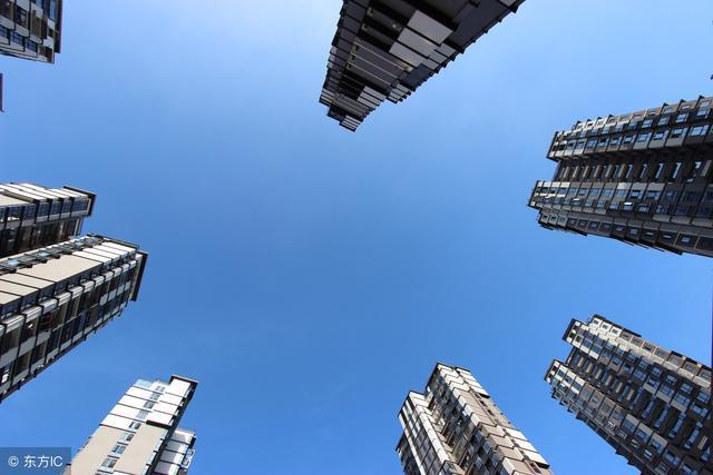 炒房者: 房子抛不动了, 为啥? 来不及反应, 开发商房价就降了!