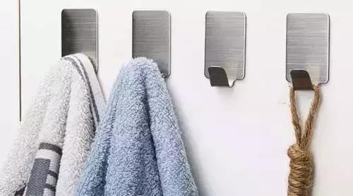 双面胶不流行了！美国人发明的变态魔力胶卷，什么都能轻松贴