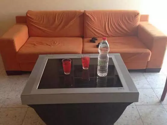 最奇葩的一组创意, 阳台变泳池, 马桶当机箱, 你被哪个给雷到了?