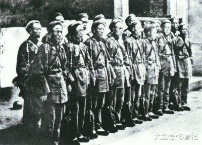 在那个微妙的时刻，曾国藩究竟是怎么想的？