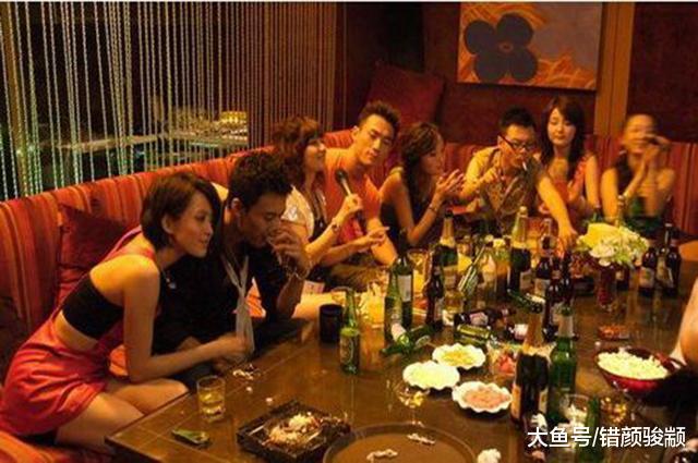 為什么現在很多KTV都加上“量販式”三個字，有什么區別嗎？