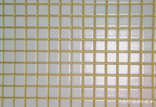 白色瓷砖应该搭配哪种“美缝剂”，好多人不懂，装出来的效果真丑