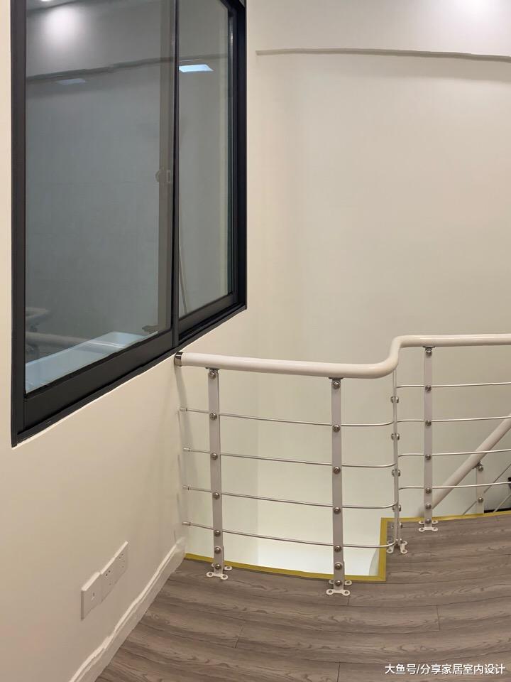 朋友家的小复式loft公寓终于完工，效果还不错，忍不住给大家晒晒