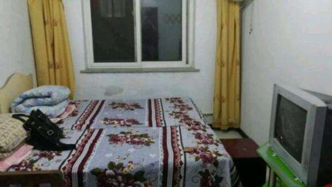 火车站附近的小旅馆，为何只要40一晚？网友的心酸经历