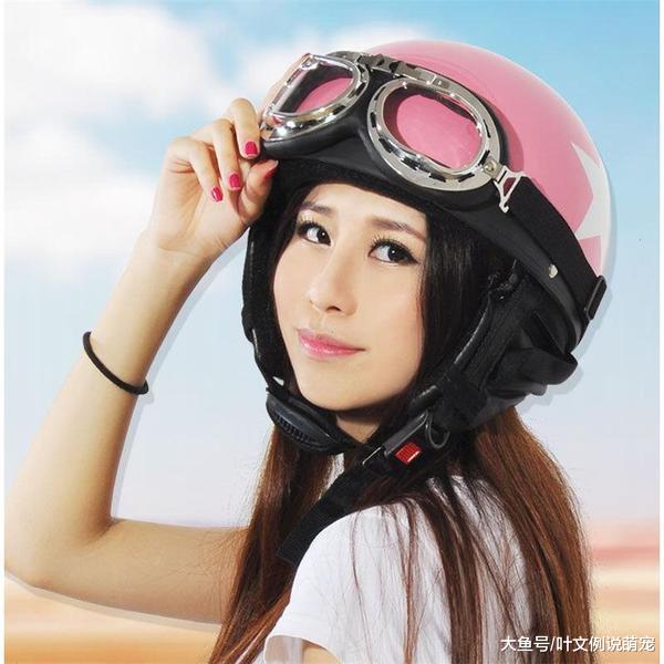 骑电动车出门，记得车上带上这5样配件，不管去哪都方便