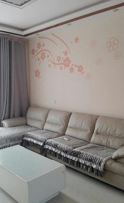 參觀朋友80平新房，進臥室一看我愣住了，品味太獨特，誰看誰尷尬