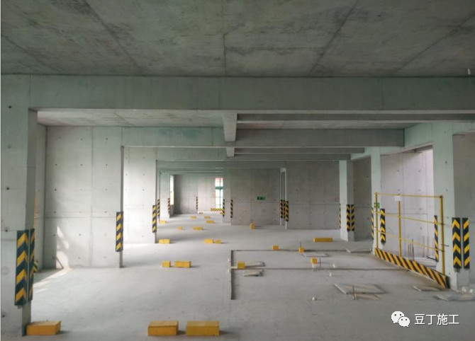 建筑混凝土浇筑时有哪些操作要点？多年老总工总结，令人获益匪浅