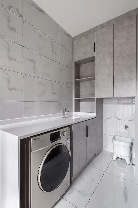 拖把池+洗衣机，实用的阳台都这样设计！