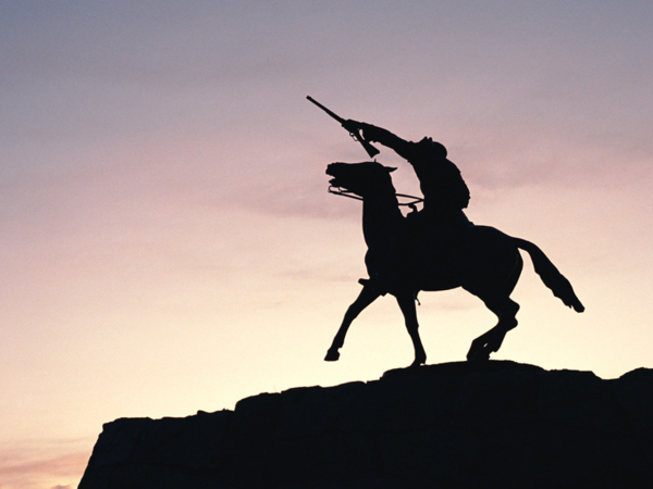 每一位皇帝登基的时候，伴随着的就是鲜血的和杀戮！