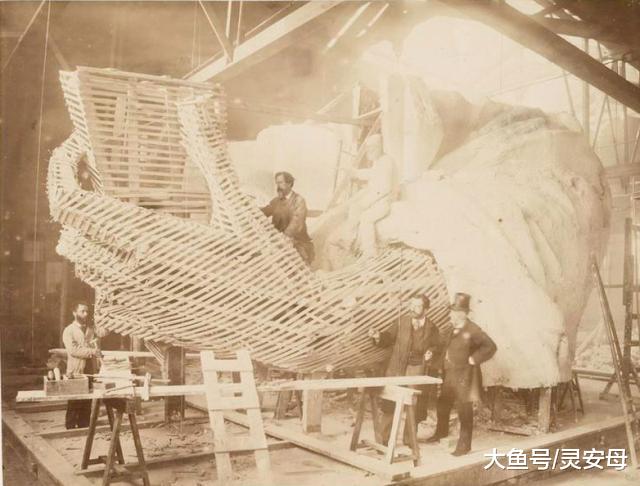 自由女神像是这样建成的，看百年前人们是如何建造这样的大工程
