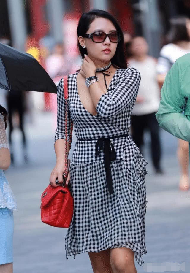 摄影：看来，实力已经不允许她低调了