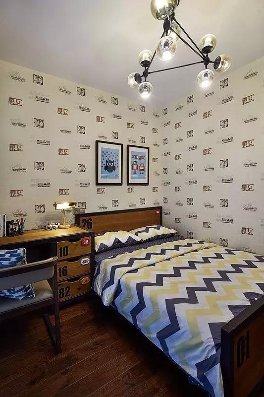 简中式风3房2厅装修图，客厅电视墙的设计既新颖又实用