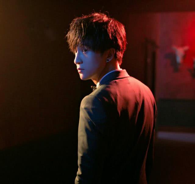 薛之谦后悔卖掉的一首歌，50万评论零差评，大家都听过